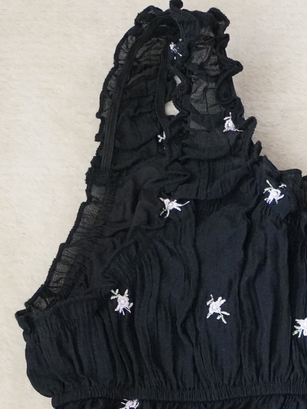 Black Floral Frilled Tank Top - Picture 4 of 4